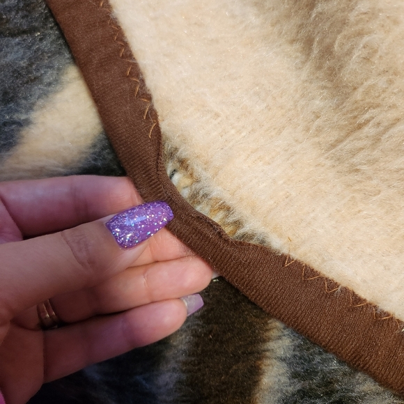 Vintage Tiger Blanket Twin Size Faux Mink Fleece Soft Plush Brown Throw 1990s - Picture 5 of 5